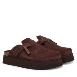 Klapki D.Franklin. Brązowe klapki damskie D.Franklin, bez wzorów, bez obcasa. Za 569.99 zł.