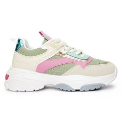 Sportowe buty damskie na grubej podeszwie zielone. Zielone obuwie sportowe damskie bez wzorów. Za 110.92 zł.