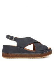 Clarks Sandały Kassanda Step 26181440 Granatowy. Niebieskie sandały damskie Clarks, bez wzorów, z nubiku, bez obcasa, na koturnie, bez zapięcia. Za 369.99 zł.