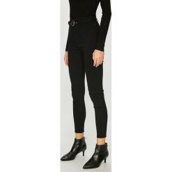 Tally Weijl - Spodnie. Spodnie materiałowe damskie marki TALLY WEIJL. W wyprzedaży za 99.90 zł.