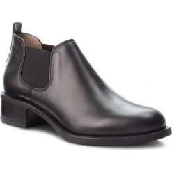 Sztyblety UNISA - Emma F18 Ne Black Newman. Czarne kozaki damskie Unisa, ze skóry, bez obcasa, na obcasie. W wyprzedaży za 339.00 zł.