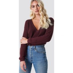 NA-KD Sweter z głębokim dekoltem V - Purple. Swetry damskie marki NA-KD. Za 121.95 zł.