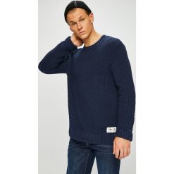 Tommy Jeans - Sweter. Swetry przez głowę męskie marki Tommy Jeans. W wyprzedaży za 269.90 zł.