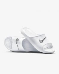 Japonki Nike Victori One. Białe klapki męskie Nike, z materiału. Za 190.00 zł.