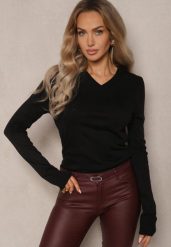 Czarny Casualowy Sweter z Dekoltem w Serek Amitta. Czarne swetry damskie Renee, m, bez wzorów, z jeansu, biznesowe, bez kołnierzyka, bez ramiączek, bez kaptura. Za 69.99 zł.