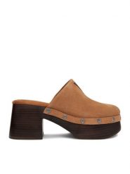 Guess Jeans Klapki EO-JDGJ66-4 Brązowy. Brązowe klapki damskie Guess Jeans, z aplikacjami, z jeansu, bez obcasa. Za 359.99 zł.