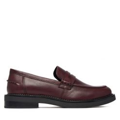 Lordsy Geox. Czerwone mokasyny damskie Geox. Za 499.99 zł.