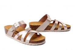 DR. BRINKMANN 700904-82 gold, klapki damskie. Żółte klapki damskie Dr. Brinkmann, bez wzorów, bez obcasa, na koturnie. Za 165.67 zł.