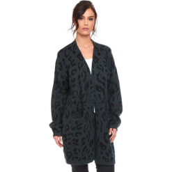 Kardigan w kolorze zielonym. Zielone kardigany damskie Cosy Winter, z motywem zwierzęcym. W wyprzedaży za 181.95 zł.