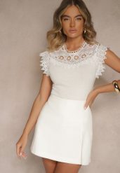 Biały Bawełniany Top z Koronkowymi Wstawkami Lirumina. Białe bluzki damskie Renee, m, bez wzorów, z bawełny, eleganckie, bez kołnierzyka, bez ramiączek. Za 39.99 zł.