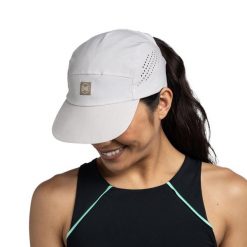 Czapka z daszkiem BUFF PACK SPEED CAP ACRO. Białe czapki i kapelusze męskie Buff, bez wzorów, z materiału, wakacyjne. Za 158.94 zł.