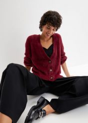 Sweter rozpinany. Czerwone kardigany damskie bonprix, bez wzorów, krótkie. Za 117.99 zł.