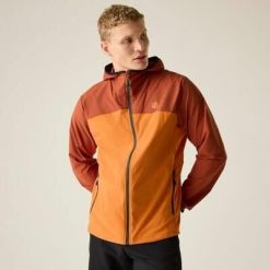Męska kurtka typu softshell Endurance wodoodporna. Brązowe kurtki sportowe męskie Dare 2b, m, bez wzorów, z materiału, trekkingowe. Za 429.99 zł.