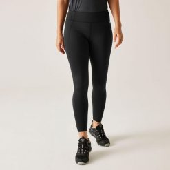 Legginsy damskie Holeen Pro Compression. Czarne legginsy damskie Regatta, s, bez wzorów, z dżerseju. W wyprzedaży za 169.99 zł.