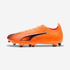 Buty piłkarskie Puma Ultra 6 Match FG/AG. Buty sportowe męskie Puma, bez zapięcia, do piłki nożnej. Za 389.99 zł.