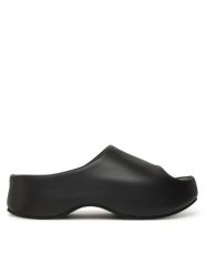 Klapki damskie INUIKII CLOG LEATHER. Czarne klapki damskie Inuikii, bez wzorów, ze skóry, eleganckie, bez obcasa, na platformie. Za 999.99 zł.