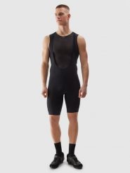 4F Spodenki rowerowe z szelkami męskie - czarne S. Czarne krótkie spodenki sportowe męskie 4f, l, bez wzorów, z dzianiny, rowerowe. W wyprzedaży za 139.99 zł.