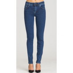 JEANSY SLIM VERSACE JEANS. Niebieskie jeansy damskie Versace Jeans. Za 430.00 zł.