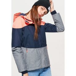 Sportowa kurtka w pasy - Granatowy. Kurtki damskie Cropp. W wyprzedaży za 99.99 zł.