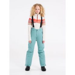 Dziewczęce spodnie narciarskie Protest Sunny. Zielone buty zimowe dziewczęce Protest, bez wzorów, bez zapięcia. Za 426.50 zł.