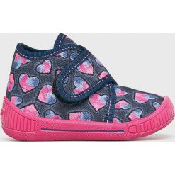 Superfit - Tenisówki. Trampki i tenisówki dziewczęce marki Superfit. W wyprzedaży za 99.90 zł.