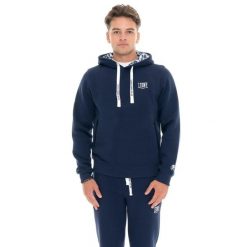 Bluza zimowa Herren z Kapuze zum Überziehen, mała Leone 1947 Logo. Niebieskie bluzy męskie LEONE 1947 APPAREL, na zimę, bez wzorów, z bawełny, bez kaptura. W wyprzedaży za 206.29 zł.