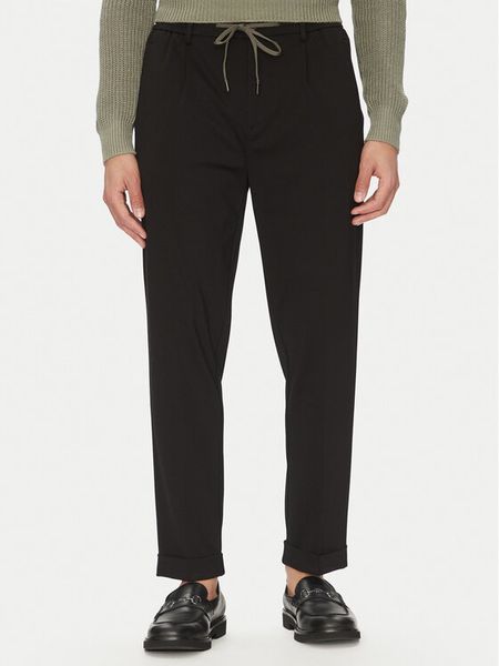 Liu Jo Spodnie materiałowe QA5080 J4776 Czarny Regular Fit. Czarne spodnie materiałowe męskie Liu Jo, m, bez wzorów, z materiału. Za 299.99 zł.