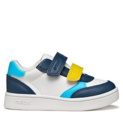 Sneakersy Geox. Białe trampki i tenisówki chłopięce Geox, bez wzorów, bez zapięcia. Za 179.99 zł.