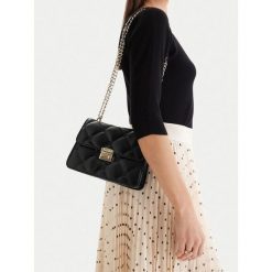 Torebka MEXX. Czarne torebki do ręki damskie Mexx, bez wzorów, bez dodatków. Za 199.99 zł.