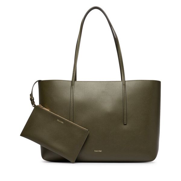 Torebka Calvin Klein. Zielone torebki do ręki damskie Calvin Klein, bez wzorów, bez dodatków. Za 649.99 zł.