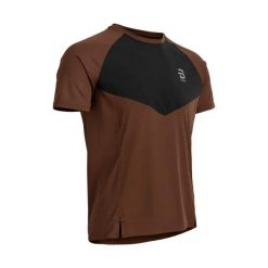 Koszulka Daehlie Sportswear Run 365. Brązowe koszulki sportowe męskie DAEHLIE, l, bez wzorów, z materiału, bez kołnierzyka, bez ramiączek, do biegania. Za 295.00 zł.