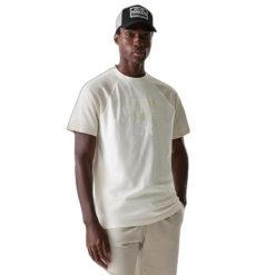 T-shirt oversize New York Yankees Raglan. Białe t-shirty męskie New Era, bez wzorów, eleganckie, bez kołnierzyka. W wyprzedaży za 149.40 zł.