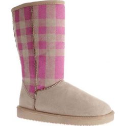Kozaki zimowe "Melisa" w kolorze beżowo-różowym. Kozaki damskie marki Island Boot. W wyprzedaży za 99.95 zł.