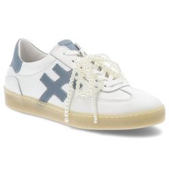 Białe Sneakersy Karino Sportowe Obuwie Damskie z Perełkami. Białe obuwie sportowe damskie Karino, bez wzorów, z gumy, eleganckie, bez obcasa, bez zapięcia. Za 429.00 zł.