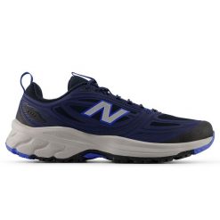 Buty męskie New Balance 410 v9 M4108G6 – granatowe. Niebieskie buty sportowe męskie New Balance, z materiału, bez zapięcia, do biegania. Za 349.99 zł.