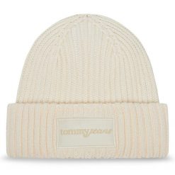 Czapka Tommy Jeans. Białe czapki i kapelusze damskie Tommy Jeans, na zimę, bez wzorów, z jeansu. Za 199.99 zł.