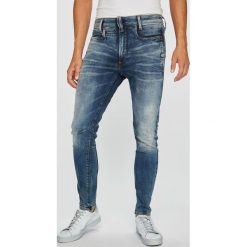 G-Star Raw - Jeansy D-Staq. Niebieskie jeansy męskie G-Star Raw. W wyprzedaży za 599.90 zł.