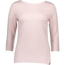 Koszulka w kolorze jasnoróżowym. Bluzki damskie marki Be Yourself, z dekoltem w łódkę. W wyprzedaży za 87.95 zł.