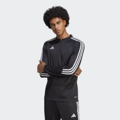 Bluza Tiro 23 Club Training. Białe bluzy męskie Adidas, xl, bez wzorów, z materiału, bez kaptura. Za 157.99 zł.