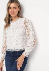 Biała Koronkowa Bluzka z Długim Rękawem Zalikame. Białe bluzki damskie Born2be, s, bez wzorów, z koronki, bez kołnierzyka, bez ramiączek. Za 69.99 zł.
