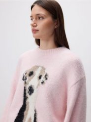 Sweter z żakardowym wzorem - pastelowy róż. Czerwone swetry damskie Reserved, l, bez wzorów, z dzianiny, bez kołnierzyka, bez ramiączek, bez kaptura. Za 199.99 zł.