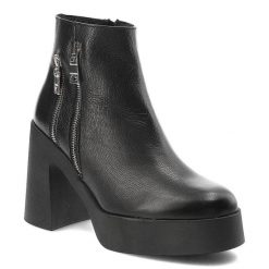 Czarne Botki Armodo Eleganckie Obuwie Na Obcasie. Czarne botki damskie Armodo, na wiosnę, ze skóry, eleganckie, bez obcasa, na obcasie, bez zapięcia. Za 389.00 zł.