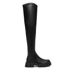 Kozaki DeeZee. Czarne kozaki damskie DeeZee, bez obcasa, na płaskiej podeszwie. Za 249.99 zł.