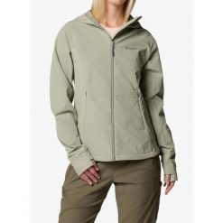 Kurtka softshell damska Columbia Sweet As III Hooded Softshell. Zielone kurtki damskie Columbia, bez wzorów, z softshellu, bez kaptura, trekkingowe. Za 309.69 zł.