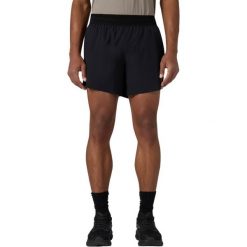 CHAMPION męskie spodenki treningowe Shorts. Czarne krótkie spodenki sportowe męskie Champion, m, bez wzorów, z materiału, do biegania. Za 145.99 zł.