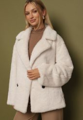 Biała Kurtka Futerko o Dwurzędowym Kroju Oversize Nalizana. Białe kurtki damskie Born2be, l, bez wzorów, z futra, bez kaptura. Za 229.99 zł.
