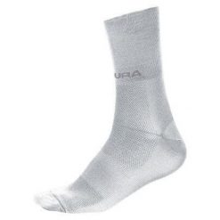 Skarpety Endura Pro SL II haar. Szare buty sportowe męskie ENDURA, bez wzorów. Za 69.99 zł.