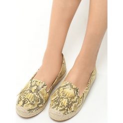 Żółte Espadryle Gregorio. Żółte espadryle damskie Born2be, z materiału. Za 29.99 zł.