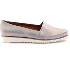 Półbuty damskie Badura beżowo-złote. Brązowe espadryle damskie Badura, bez wzorów, z materiału, eleganckie, bez obcasa, na koturnie, bez zapięcia. W wyprzedaży za 249.00 zł.