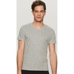 T-shirt z mikrowzorem - Jasny szar. T-shirty męskie marki Reserved. Za 49.99 zł.